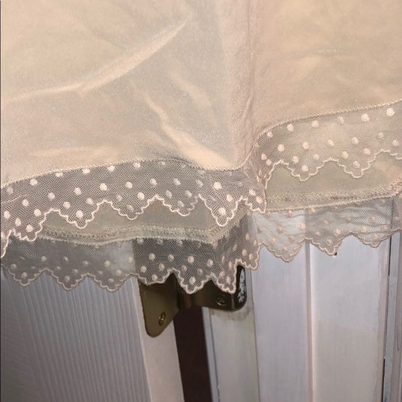 off white blouse - Picture 4 of 5